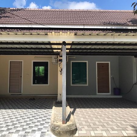 บ้านริมเนิน รีสอร์ท งาว Ngao Eksteriør billede